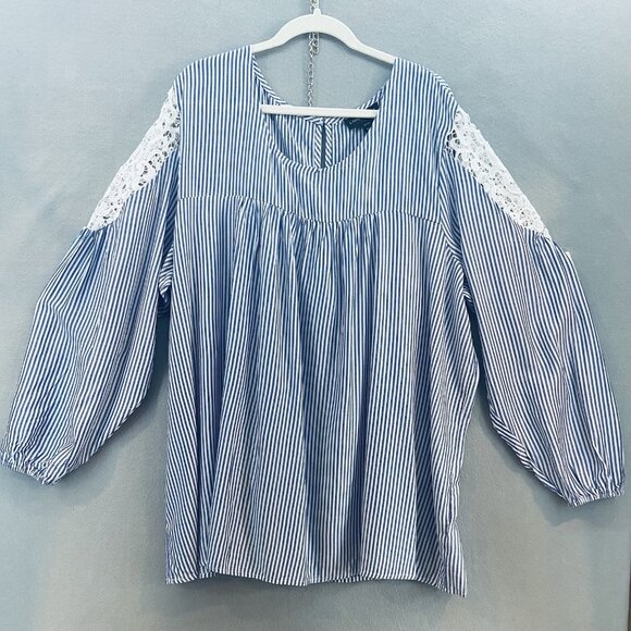 Lane Bryant Tops - Lane Bryant Plus SZ 22/24 White & Blue Stripped Top With Lace Detail NWT Cottage